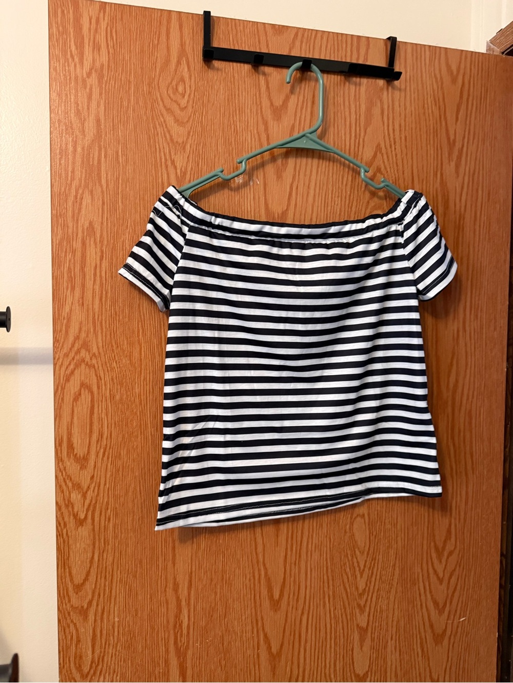 Striped Off-Shoulder Women’s Top - Black & White